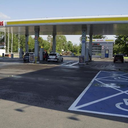 Smartmotel Pułtusk Exteriér fotografie