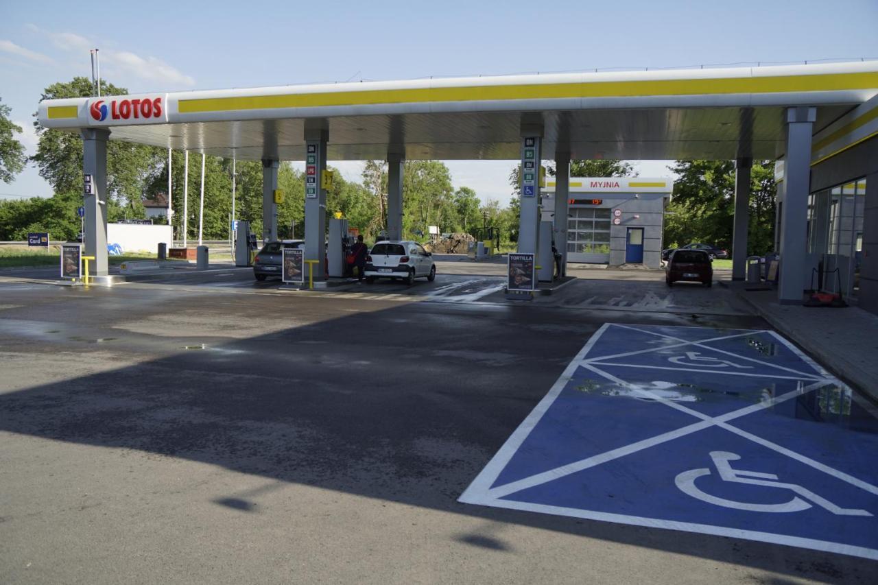 Smartmotel Pułtusk Exteriér fotografie